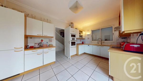 Maison à vendre  8 pièces - 190,76 m 2   ORVAULT  - 44