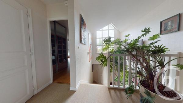 Maison à vendre  8 pièces - 190,76 m 2   ORVAULT  - 44