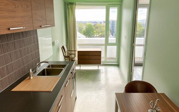 Appartement à vendre    1 pièce • 33 m2 Metz