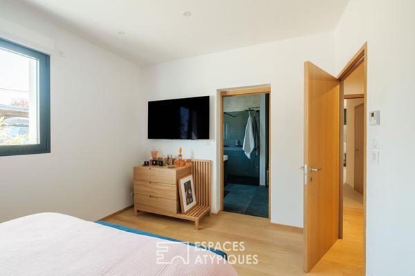 Contemporaine aux prestations haut de gamme avec ascenseur