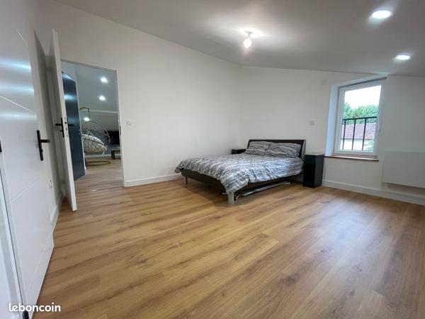 Appartement meublé 2 pièces à louer à Saint-Juéry - Parking Calme et Confort Moderne