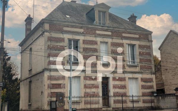 Maison à vendre    8 pièces • 180 m2 Soissons