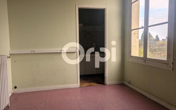 Maison à vendre    8 pièces • 180 m2 Soissons