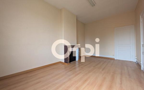 Maison à vendre    8 pièces • 180 m2 Soissons