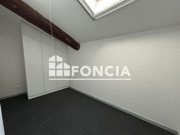 Location Appartement 3 pièces 62.18 m² - 61 RUE CHABRAN Cavaillon 84300