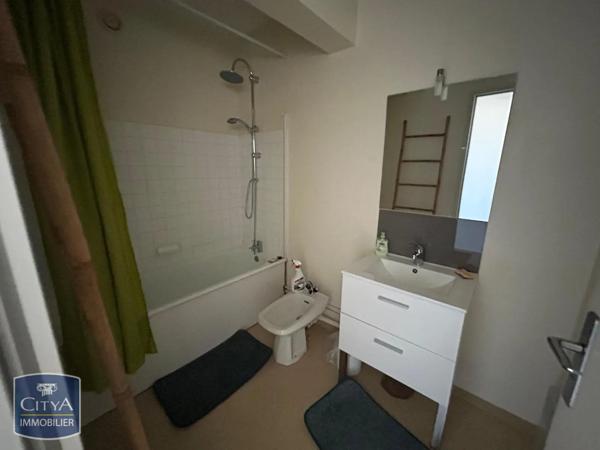 Appartement à vendre 2 pièces 59m² Angoulême (16000)