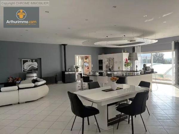 Vente Maison 7 pièces 276 m2 à Marmande