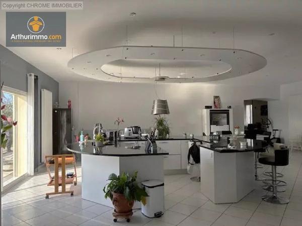 Vente Maison 7 pièces 276 m2 à Marmande