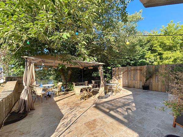 Moussac (30190) Local commercial restaurant à vendre La Calmette