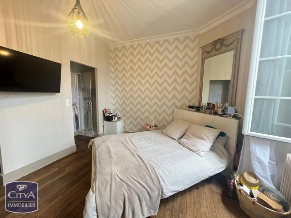 Maison à vendre 15 pièces 365m² Bourges (18000)