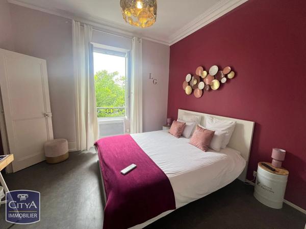 Maison à vendre 15 pièces 365m² Bourges (18000)