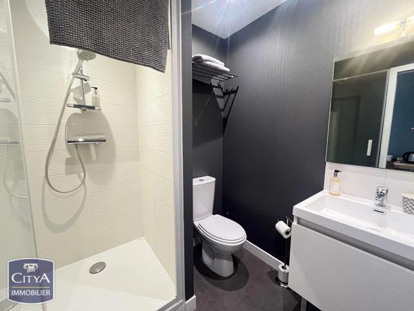 Maison à vendre 15 pièces 365m² Bourges (18000)