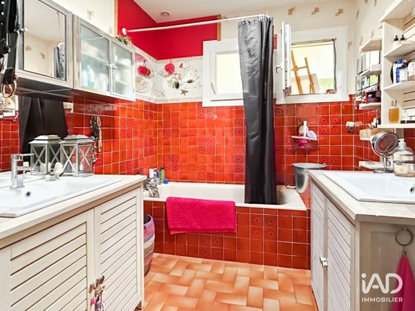 Maison à vendre 7 pièces 163 m² Bagnols-sur-Cèze