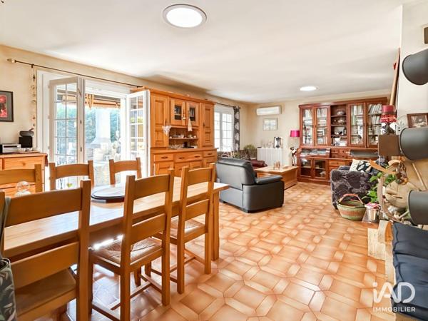 Maison à vendre 7 pièces 163 m² Bagnols-sur-Cèze