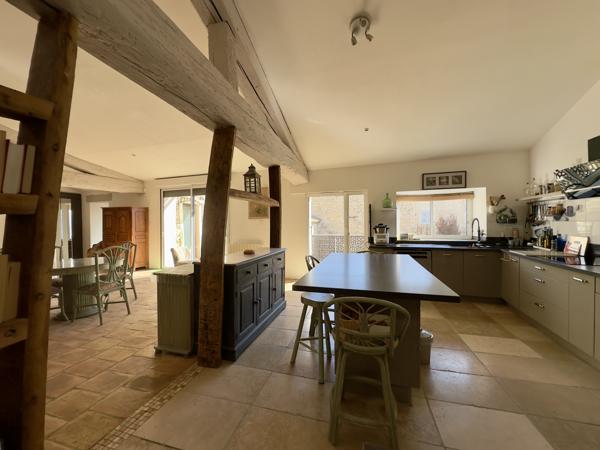 Maison 6 pièces - 174 m²