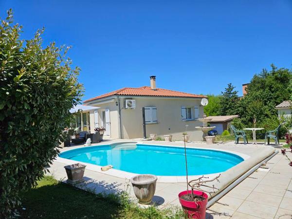 Maison Agen plain pied 5 pièce(s) 110 m², 4 chambres, sous sol, double garage, hangar, piscine, Jardin
