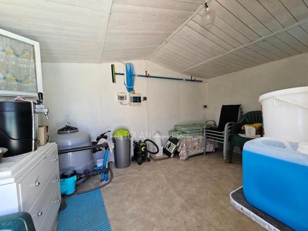 Maison Agen plain pied 5 pièce(s) 110 m², 4 chambres, sous sol, double garage, hangar, piscine, Jardin