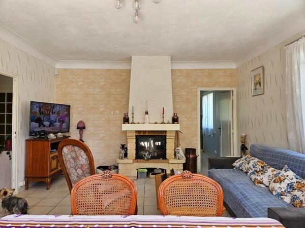 Maison Agen plain pied 5 pièce(s) 110 m², 4 chambres, sous sol, double garage, hangar, piscine, Jardin