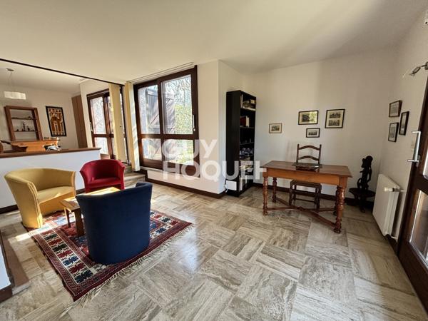 MAISON À VENDRE DE 6 PIÈCES DE 167,00 M²