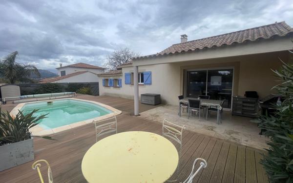 Maison à vendre    5 pièces •  Six-Fours-les-Plages