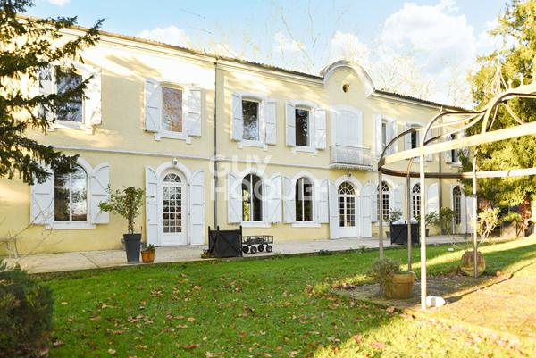 Demeure de Prestige, 375m² sur 2.9ha, RIVIERES