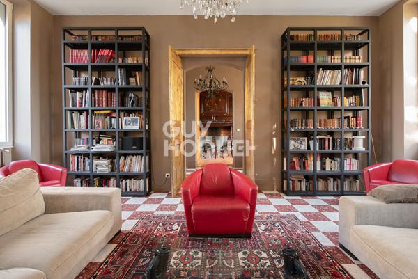 Demeure de Prestige, 375m² sur 2.9ha, RIVIERES