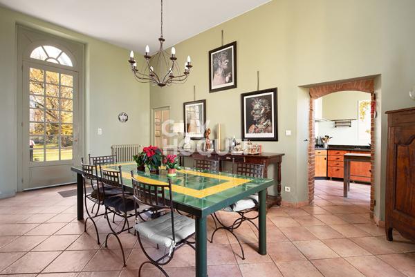 Demeure de Prestige, 375m² sur 2.9ha, RIVIERES