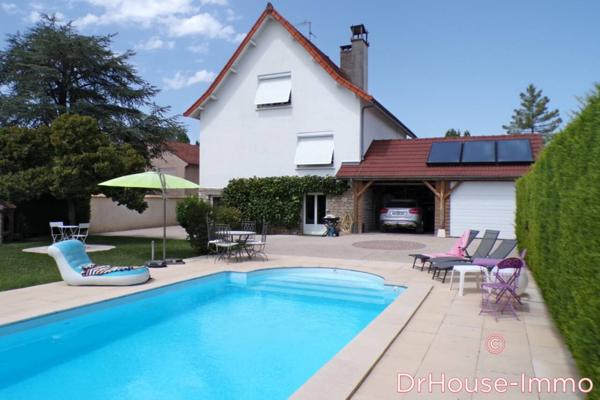 Maison à vendre 7 pièces de 191 m²