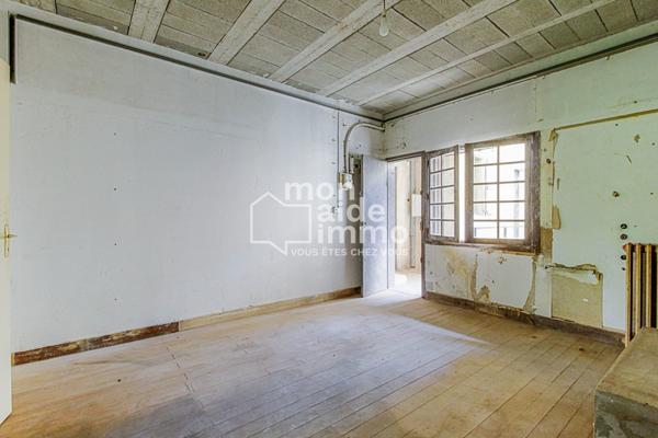 Local commercial 148m2 centre-ville