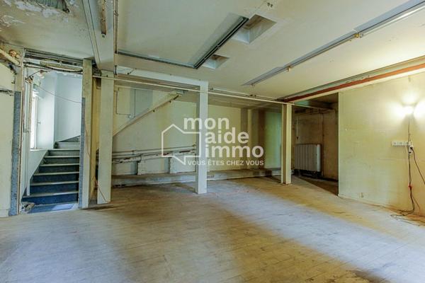 Local commercial 148m2 centre-ville