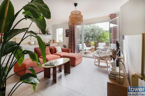 T3 DUPLEX RECENT AVEC GRAND GARAGE