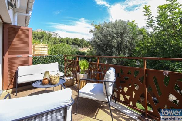 T3 DUPLEX RECENT AVEC GRAND GARAGE