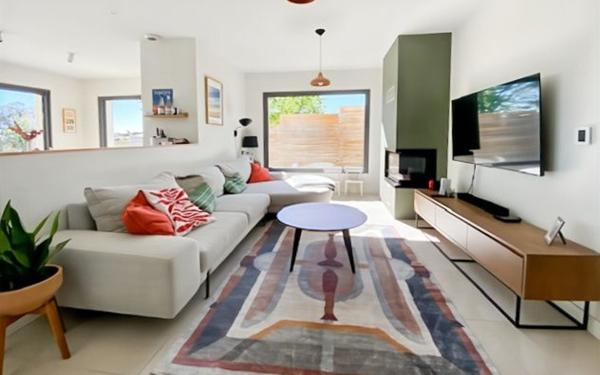 Maison à vendre    5 pièces • 143 m2 Toulouse
