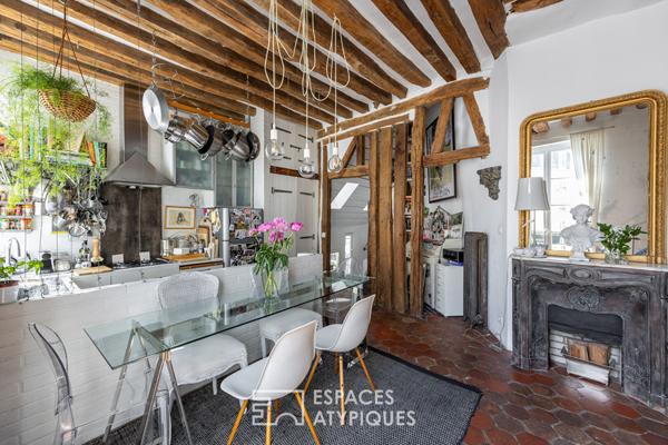Duplex à l’esprit maison sous les toits au coeur du Haut-Marais