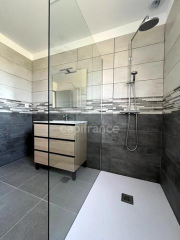 Villa neuve de 100 m2, 3 chambres, sur terrain de 1945 m2, dans un joli petit village à 8 km de FLEURANCE (32)