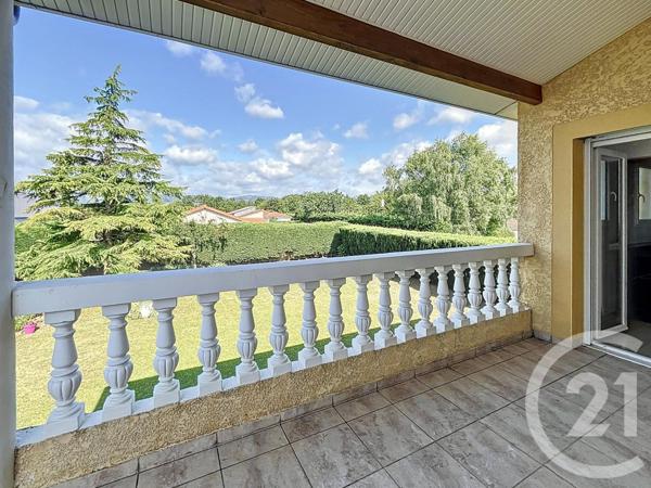 Maison à vendre  6 pièces - 236,10 m2 RIOM - 63