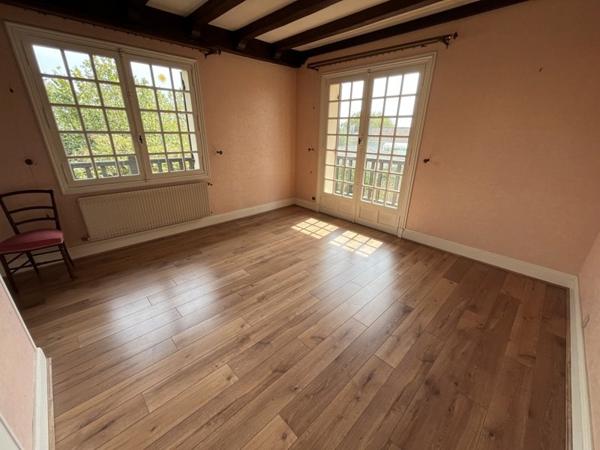 Maison à vendre |                                       Biganos |                                        5 pièces  |  210 m²