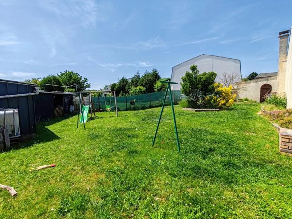 Vente                                                      Maison
                        
                     4 pièces                      77 m2                     à Compiègne