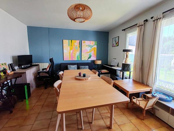 Vente                                                      Maison
                        
                     4 pièces                      77 m2                     à Compiègne