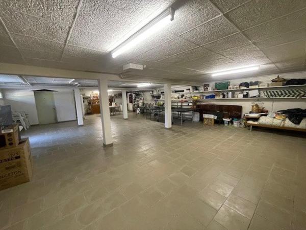 Belle demeure d'environ 185 m² au coeur du village