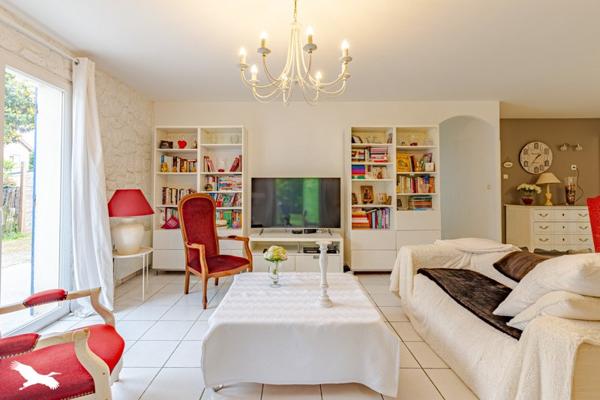Maison à vendre 463 000 € Floirac 4 p 123 m² DPE C