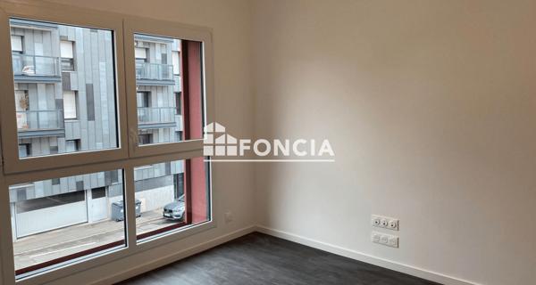 Location Studio 21.67 m² - Rennes 35000