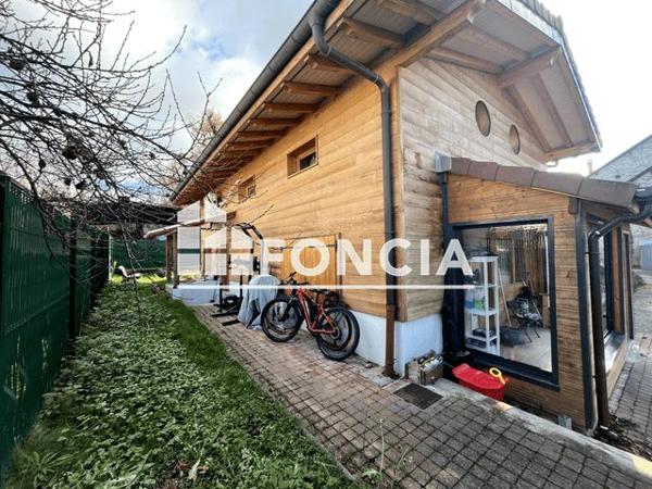 À vendre Maison 5 pièces 113 m² - Saint-julien-en-genevois 74160