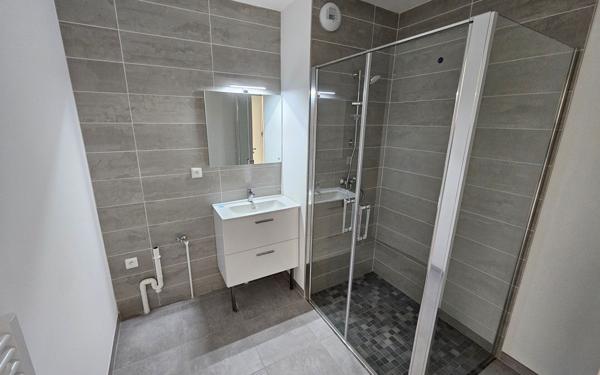 Appartement à vendre    4 pièces • 66 m2 Norroy-le-Veneur