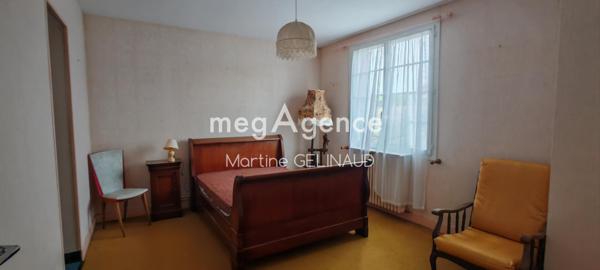 Maison à SAINTES, 17100 - 8 pièces 171m²