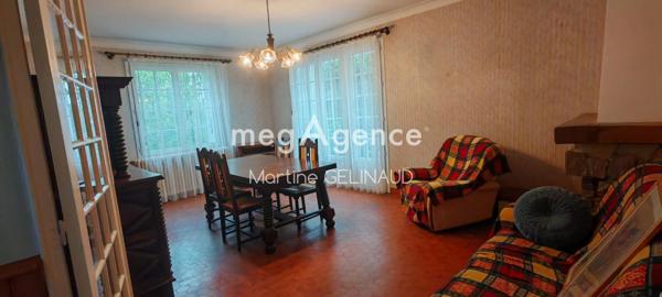 Maison à SAINTES, 17100 - 8 pièces 171m²