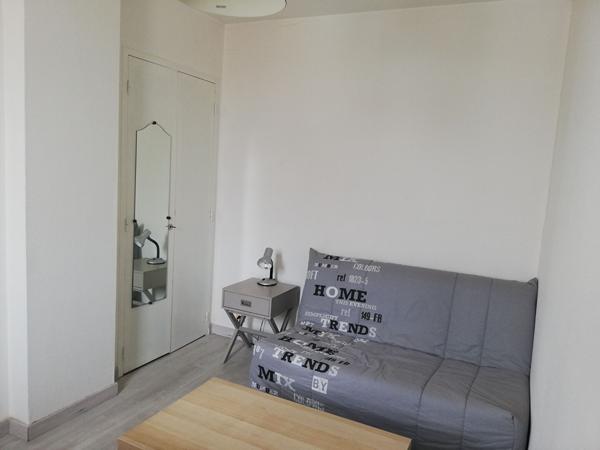 A LOUER DAX CENTRE - Appartement meublé studio  coin nuit