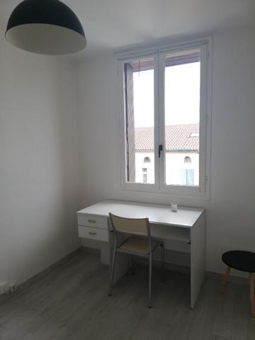A LOUER DAX CENTRE - Appartement meublé studio  coin nuit