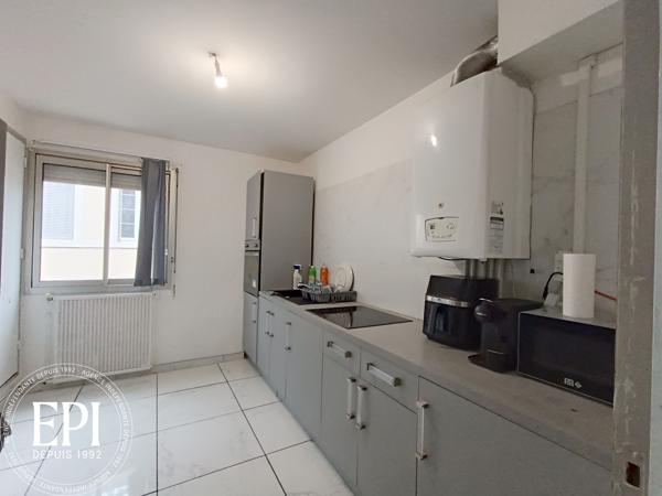 Carcassonne Appartement T4 84 m² au cœur du quartier recherché du Palais !