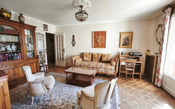 Appartement à vendre    4 pièces • 74,60 m2 Colombes
